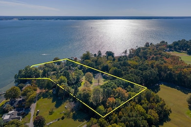 176 King Carter Ln, Weems, VA 22576 - photo 4