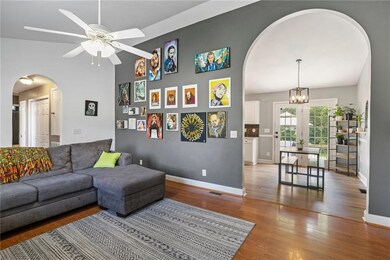 2417 Foxfire Ln, Burlington, NC 27217 - photo 7