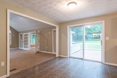 12 Juniper St, North Billerica, MA 01862 - photo 7