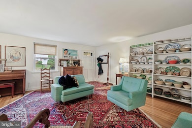 4040 N Warner Rd, Lafayette Hill, PA 19444 - photo 4