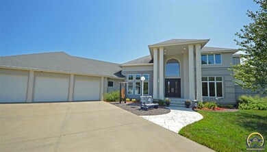 7930 SW Huntoon St, Topeka, KS 66615 - photo 2