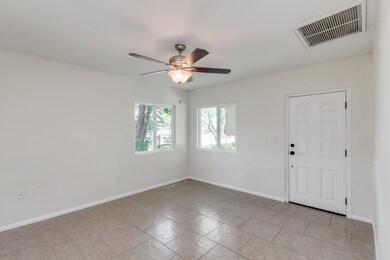 2205 N 27th Place, Phoenix, AZ 85008 - photo 6