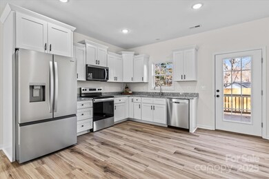 402 N Ward Ave, High Point, NC 27262 - photo 7