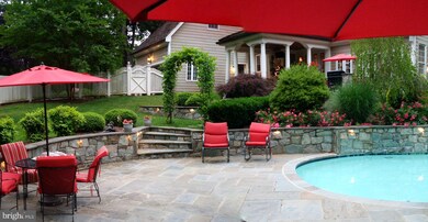 15416 Kentwell Cir, Centreville, VA 20120 - photo 6