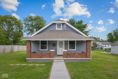 41 N Mapleton St, Columbus, IN 47201 - photo 2