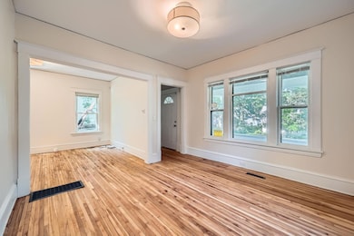 3014 Humboldt Ave N, Minneapolis, MN 55411 - photo 6