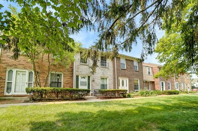 516 Pamlico St unit 9, Columbus, OH 43228 - photo 3