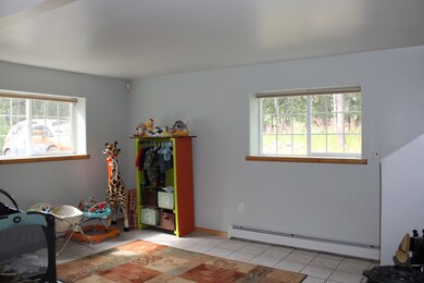 Family Room 5