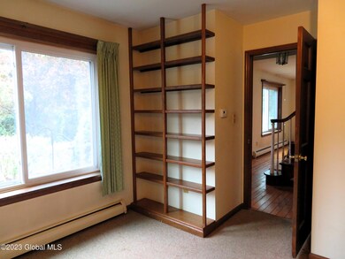 7 van Voast Ln, Schenectady, NY 12302 - photo 5