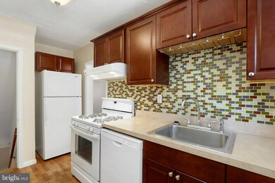 1255 Brewster St, Halethorpe, MD 21227 - photo 6