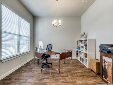 10546 Far Reaches Ln, Helotes, TX 78023 - photo 6