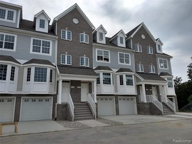 2564 W Towne St, Ann Arbor, MI 48103 - photo 3