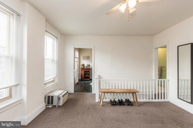 4300 Dexter St unit 2, Philadelphia, PA 19128 - photo 4