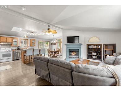 6275 SE Yampo Rd, Amity, OR 97101 - photo 5