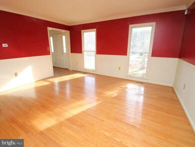 10724 Cedar Post Ln, Spotsylvania, VA 22553 - photo 5