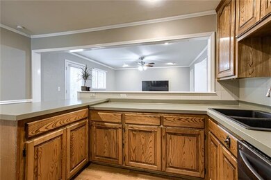 11522 W 70th St, Shawnee, KS 66203 - photo 7