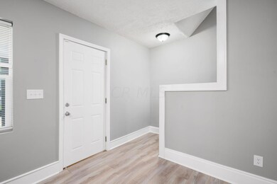 007_R 1519 ABERDEEN AVE 017