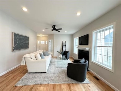 7 Venus Way unit 22, Pelham, NH 03076 - photo 5