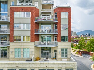 2022_08_August_99_Walnut_St _203_0004