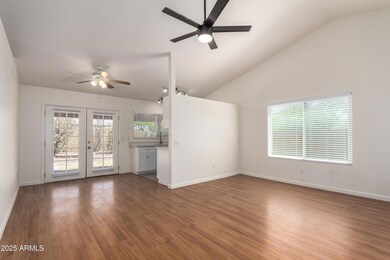 3002 W Mohawk Living Room