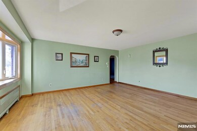 835 Chestnut St, Kearny, NJ 07032 - photo 2