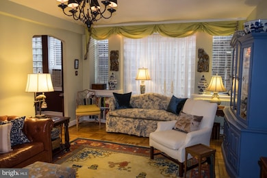 221 Ridgemede Rd unit 206, Baltimore, MD 21210 - photo 3