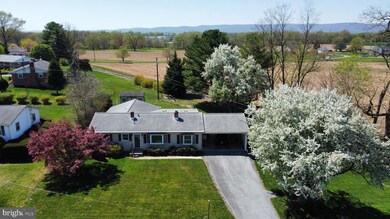 25 William St, Walkersville, MD 21793 - photo 2