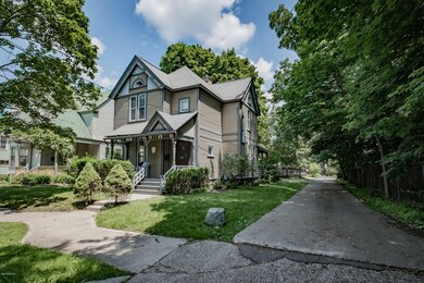 140 Campbell Exterior 2