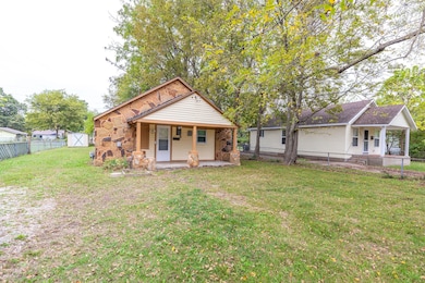 1707 W Hovey St, Springfield, MO 65802 - photo 2