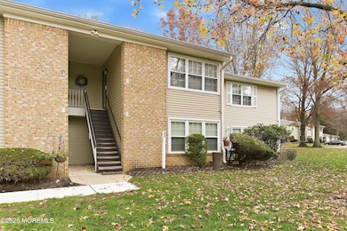 7 Boxwood Terrace unit 250, Red Bank, NJ 07701 - photo 2