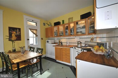 3400 University Place, Baltimore, MD 21218 - photo 6