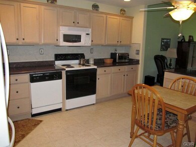 283 Park Ridge Dr, Easton, PA 18040 - photo 5