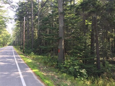 Mere Point Road frontage.