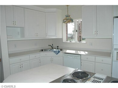 Kitchen - Another kitchen view with countertop sto