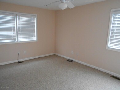 8303 Smyrna Pkwy, Louisville, KY 40228 - photo 2