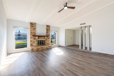 2913 Landershire Ln, Garland, TX 75044 - photo 6