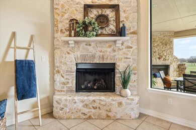 2302 E Emerald Bend Ct, Granbury, TX 76049 - photo 7