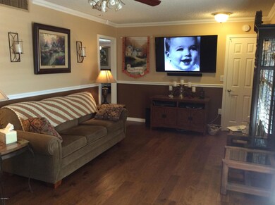 355E37E1-9AC4-40FE-BEE1-FBAA9B0B302D