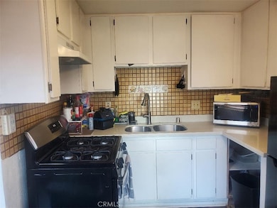 8939 Mango Ave unit F, Fontana, CA 92335 - photo 6