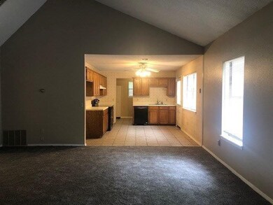 2908 Parkwood Dr, Rogers, AR 72756 - photo 5