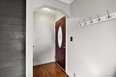 515 S Webik Ave, Clawson, MI 48017 - photo 6