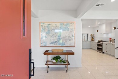 04-Foyer