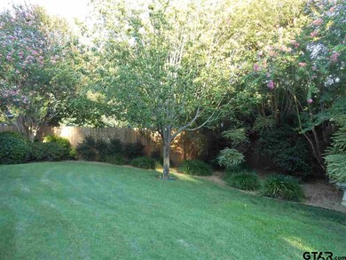 2909 2909 Rockbridge Rd, Tyler, TX 75701 - photo 3