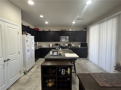 933 Kimbark Ave, Las Vegas, NV 89148 - photo 3