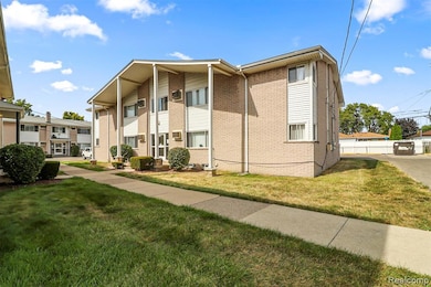 Harrison Street Apartments, Lincoln Park, MI 48146 - photo 5