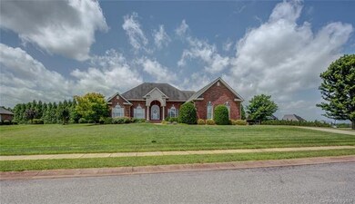 2603 Willow Brook Dr, Shelby, NC 28152 - photo 2