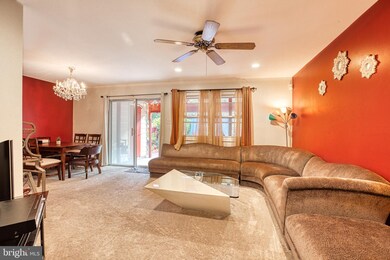 12007 Dove Cir, Laurel, MD 20708 - photo 4