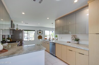 9619 N 15th St, Phoenix, AZ 85020 - photo 7