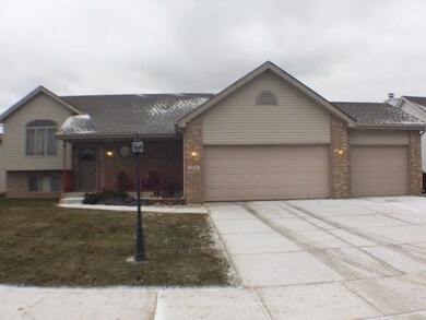 7302 W 92nd Ave, Crown Point, IN 46307 - photo 2