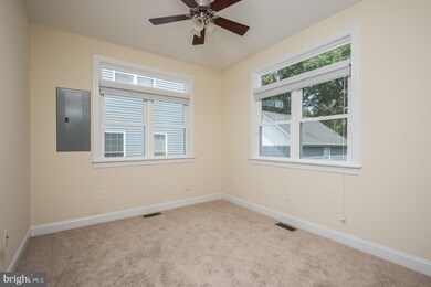 1308 Monroe Bay Ave, Colonial Beach, VA 22443 - photo 5